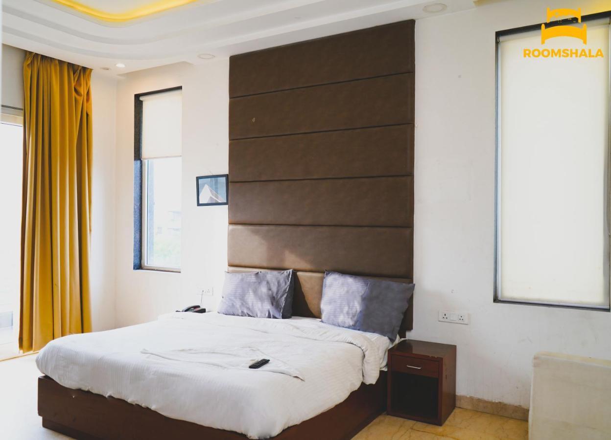Hotel Ls 21 Badshahpur Екстериор снимка