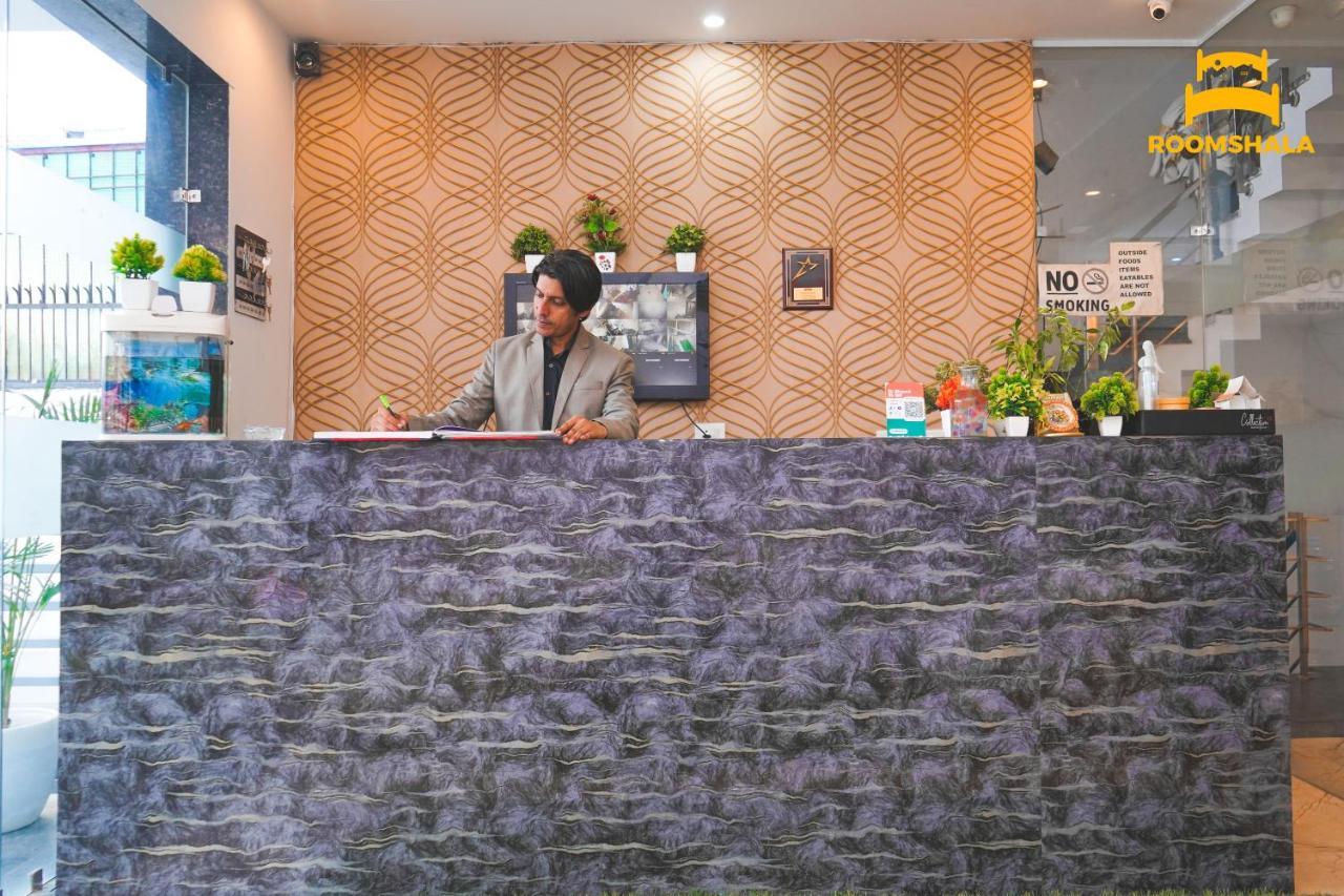 Hotel Ls 21 Badshahpur Екстериор снимка