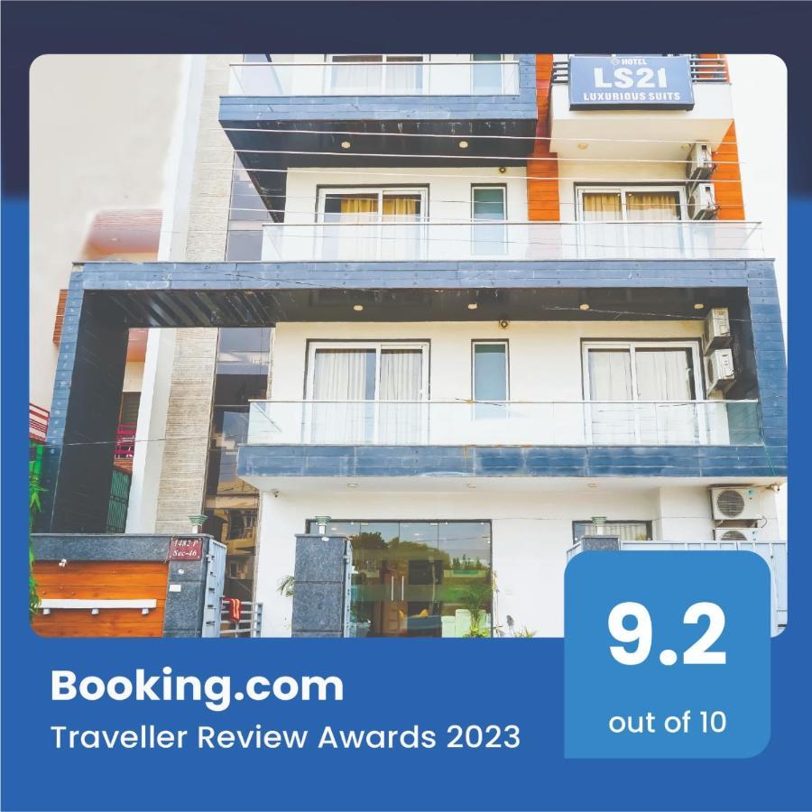 Hotel Ls 21 Badshahpur Екстериор снимка